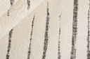 275
