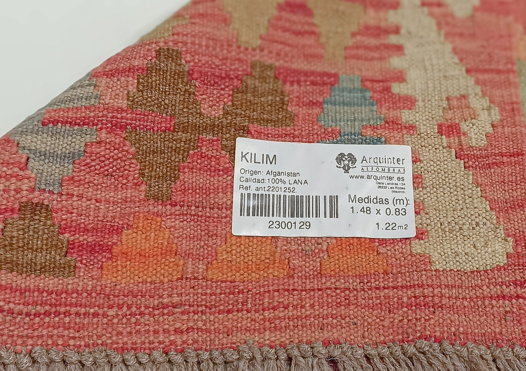 647