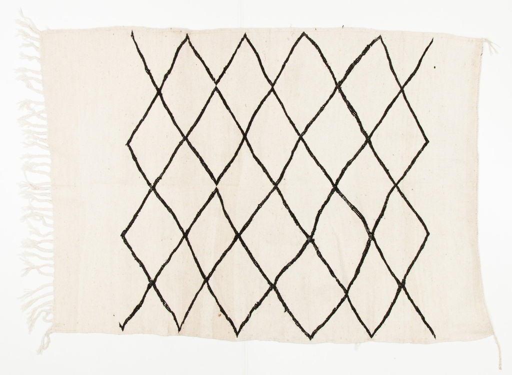 Kilim Bereber de rombos negros - 142x102cm